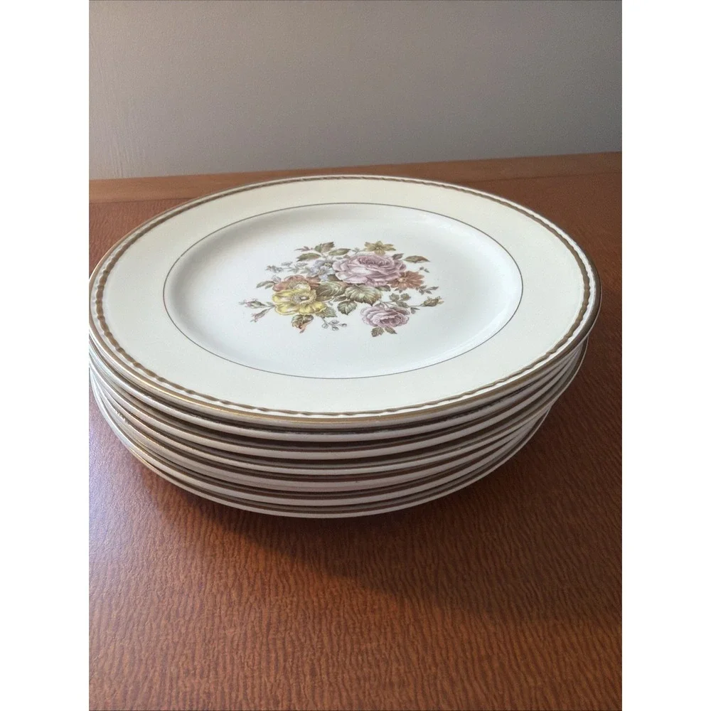 Vtg Homer‎ Laughlin Eggshell GEORGIAN Set Of 8 Gold Filigree Desert Plates 7
